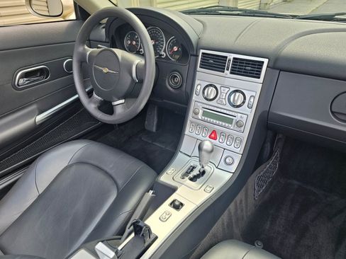Used 2008 Chrysler Crossfire Limited RWD image 11