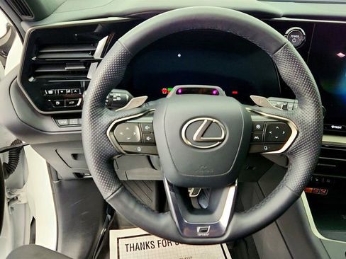 Used 2024 Lexus TX 500h AWD w/ Technology Package image 18