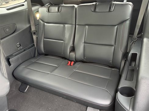 New 2026 Ford Explorer ST-Line w/ ST-Line Street Pack image 11