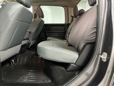 Used 2014 RAM 1500 Express AWD/4WD image 17