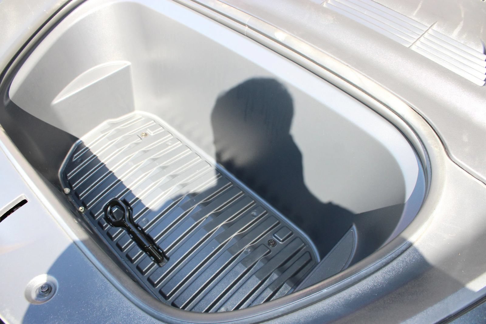 Used 2024 Tesla Model Y 2WD image 19