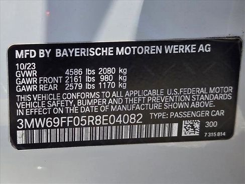 Used 2024 BMW 330i Sedan w/ Convenience Package RWD image 23