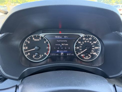 Used 2020 Nissan Altima 2.5 S FWD image 11
