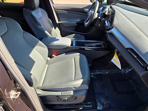 Certified 2023 Volkswagen ID.4 S RWD image 13