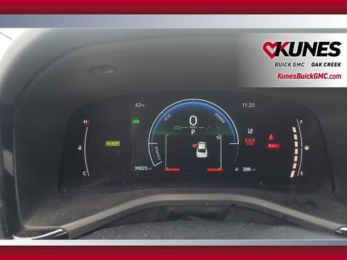 Used 2025 Toyota Camry Hybrid image 5