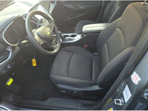 Used 2023 Chevrolet Malibu LT image 11