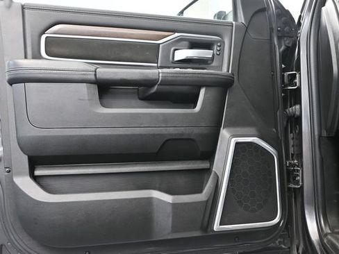 Used 2022 RAM 3500 Laramie AWD/4WD image 14