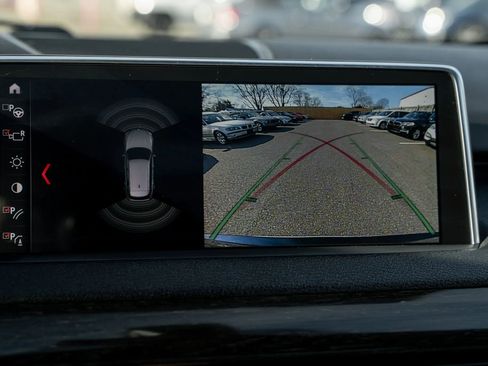 Used 2018 BMW X5 xDrive35d w/ M Sport Package image 27