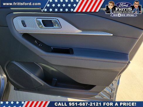 New 2026 Ford Explorer Active w/ Active Comfort Package image 16
