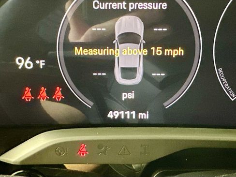 Certified 2022 Porsche Taycan GTS image 15