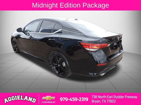 Used 2023 Nissan Sentra SR w/ Midnight Edition Package image 6