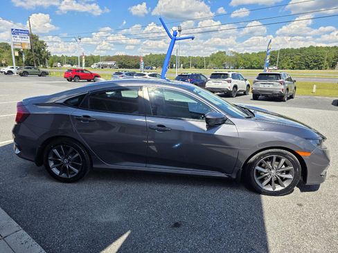 Used 2021 Honda Civic EX image 4