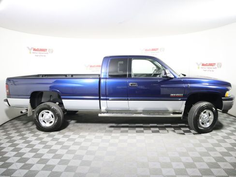 Used 2001 Dodge Ram 2500 Truck 4x4 Quad Cab image 3