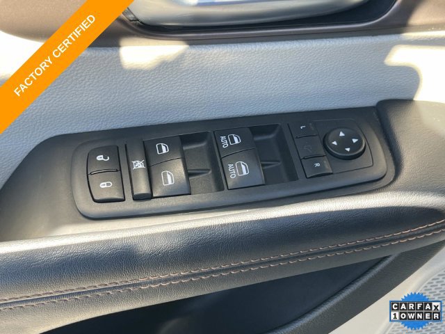 Used 2019 Chrysler Pacifica Touring-L FWD image 26