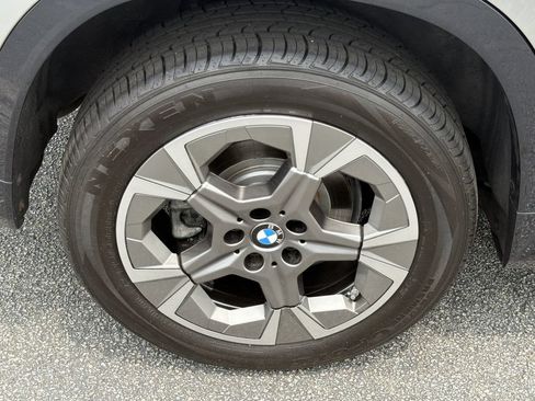 Used 2024 BMW X1 xDrive28i AWD/4WD image 19