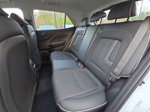 New 2026 Hyundai Venue SEL FWD image 14