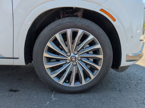 Used 2025 Hyundai Palisade Calligraphy image 25