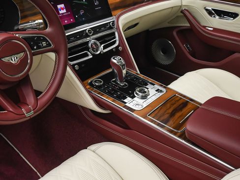New 2026 Bentley Flying Spur Plug-In Hybrid AWD/4WD image 35