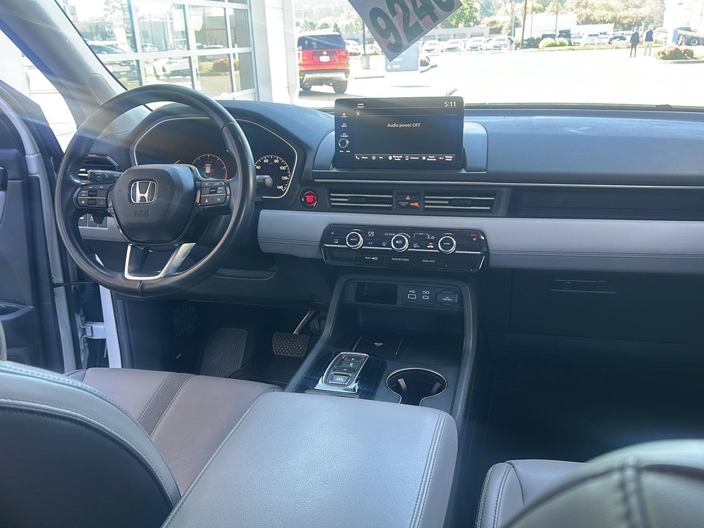 Used 2025 Honda Pilot EX-L image 13
