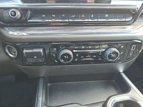 Used 2024 Chevrolet Silverado 1500 LTZ w/ LTZ Convenience Package II image 43