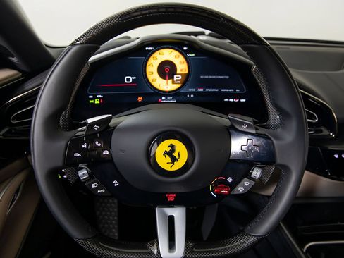 Certified 2025 Ferrari Purosangue AWD/4WD image 11