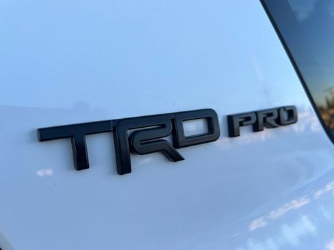 Used 2017 Toyota 4Runner TRD Pro image 12