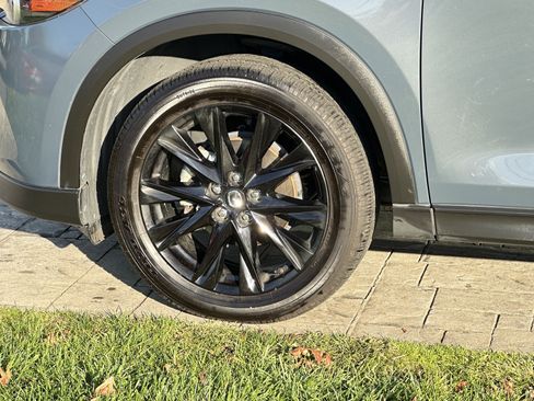 Used 2022 MAZDA CX-5 Carbon Edition image 19