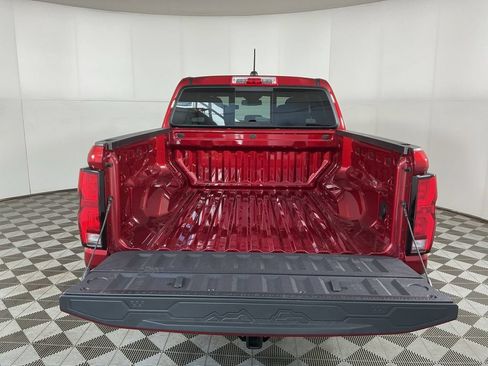 New 2026 Chevrolet Colorado LT w/ LT Convenience Package AWD/4WD image 9