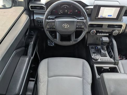 Used 2024 Toyota Tacoma SR5 AWD/4WD image 12