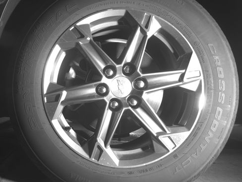 Used 2025 Chevrolet Blazer LT FWD image 12