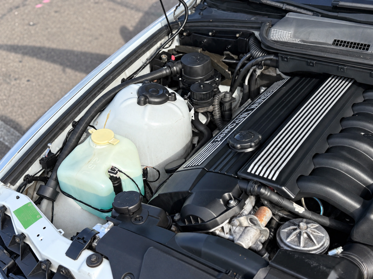 Used 1997 BMW M3 Coupe RWD image 14