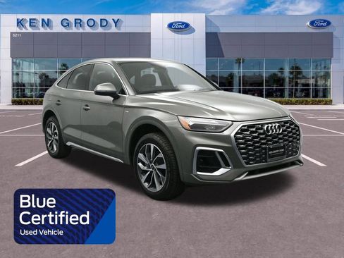 Used 2023 Audi Q5 2.0T Premium w/ Convenience Package AWD/4WD image 1
