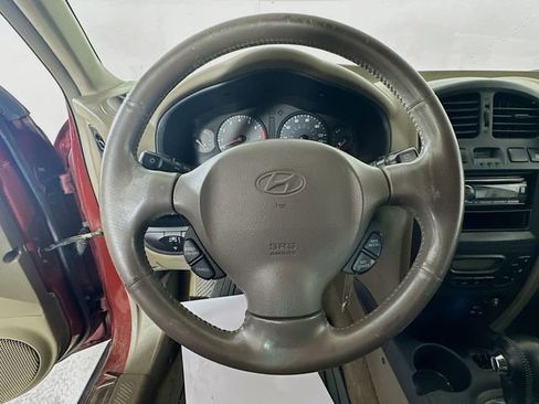 Used 2004 Hyundai Santa Fe LX image 12