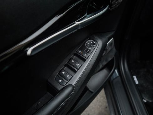 New 2026 Kia Seltos SX w/ SX Sunroof Package image 19