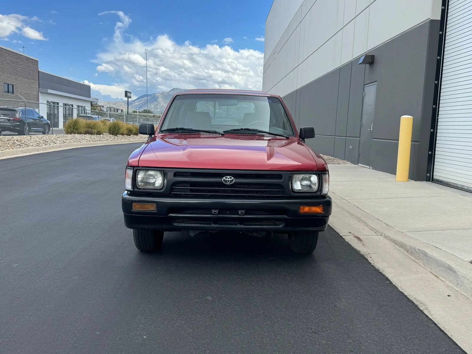 Used 1993 Toyota Pickup 2WD Regular Cab image 5