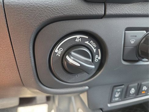 New 2026 Nissan Frontier SV w/ All-Weather Content Package image 22