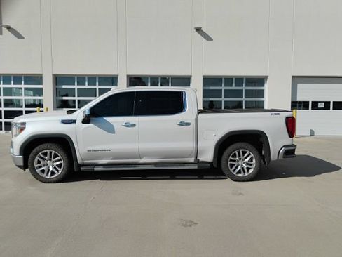 Used 2021 GMC Sierra 1500 SLT w/ SLT Premium Plus Package AWD/4WD image 6