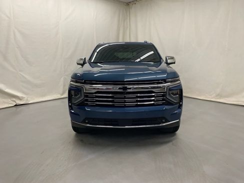 New 2026 Chevrolet Tahoe Premier w/ Sun And Tow Package AWD/4WD image 3