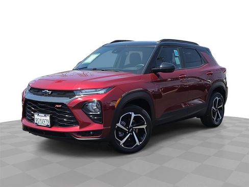 Certified 2023 Chevrolet TrailBlazer RS FWD image 1