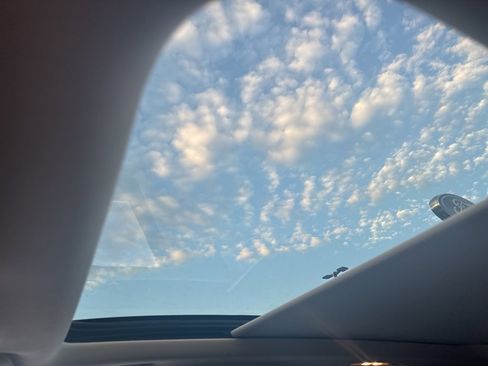 Used 2018 Ford Edge Titanium w/ Equipment Group 301A image 17