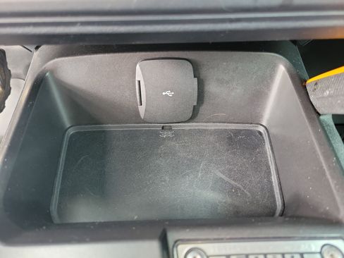 Used 2021 Ford Bronco Badlands image 16