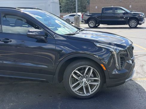 Used 2022 Cadillac XT4 Sport w/ Enhanced Visibility Package AWD/4WD image 3