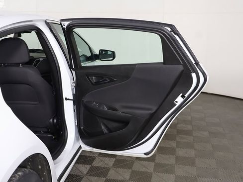Used 2023 Chevrolet Malibu LS FWD image 17
