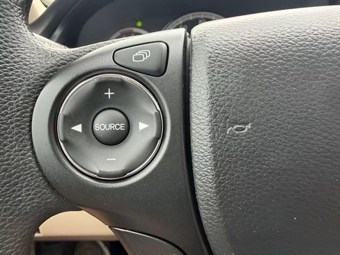 Used 2014 Honda Accord EX image 13