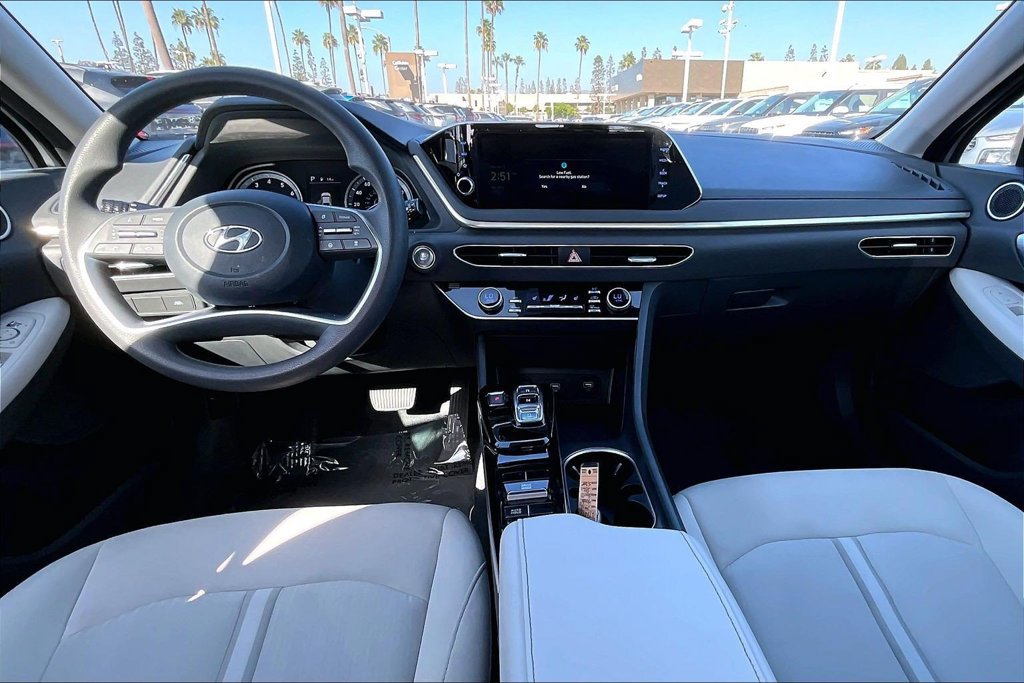 Certified 2023 Hyundai Sonata SEL FWD image 12