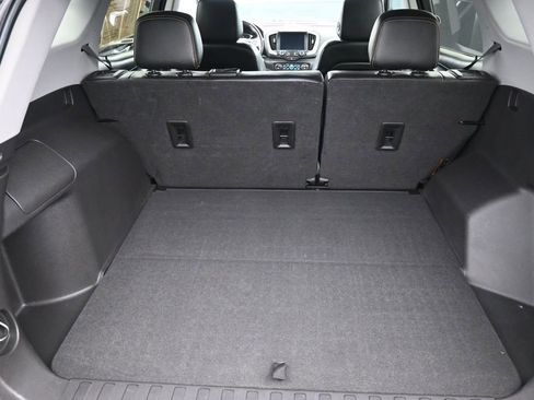 Used 2021 GMC Terrain SLT w/ Infotainment Package II AWD/4WD image 14