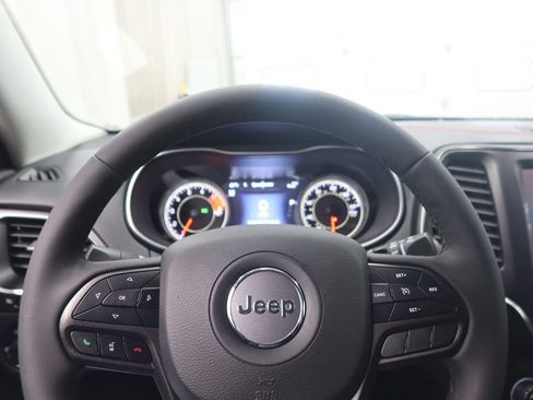 Used 2021 Jeep Cherokee Trailhawk w/ Premium Leather Package AWD/4WD image 22