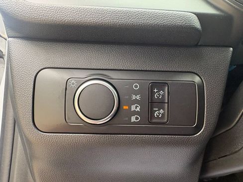 Used 2026 Ford Escape Active w/ Cold Weather Package FWD image 17