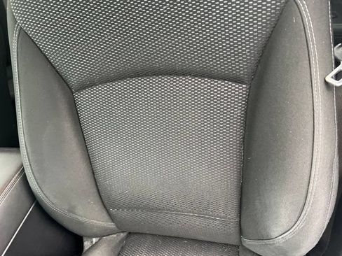 Used 2018 Subaru Outback 2.5i Premium AWD/4WD image 31