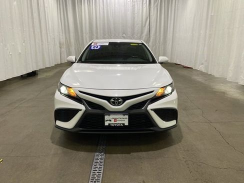 Certified 2024 Toyota Camry SE image 9